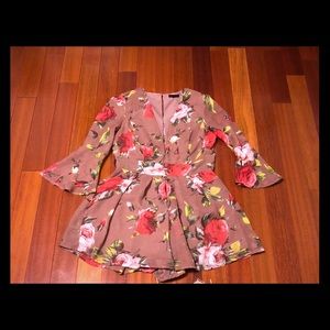 Floral Romper 🌸